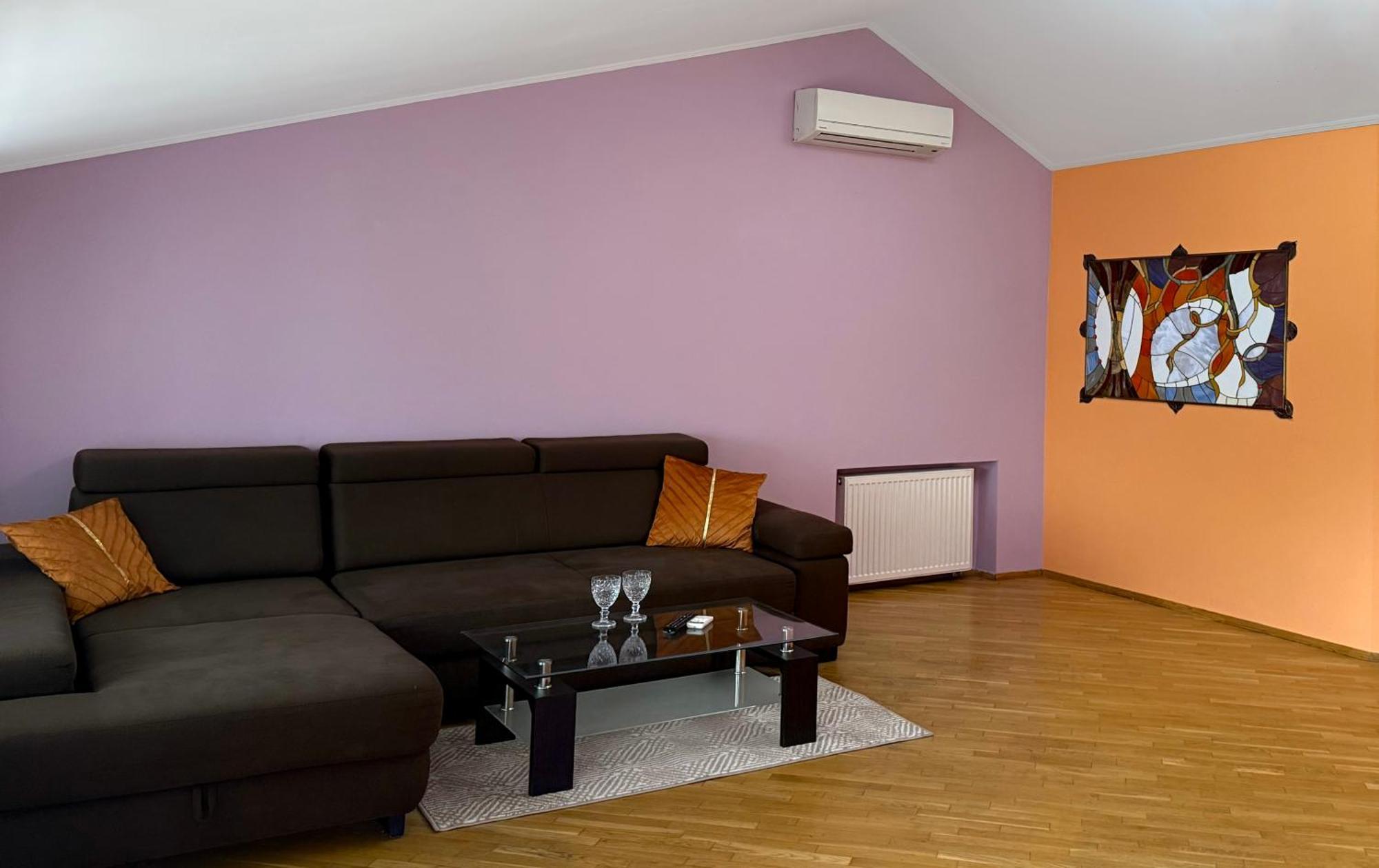 Grand Apartments On Rynok Square Lviv Exterior foto